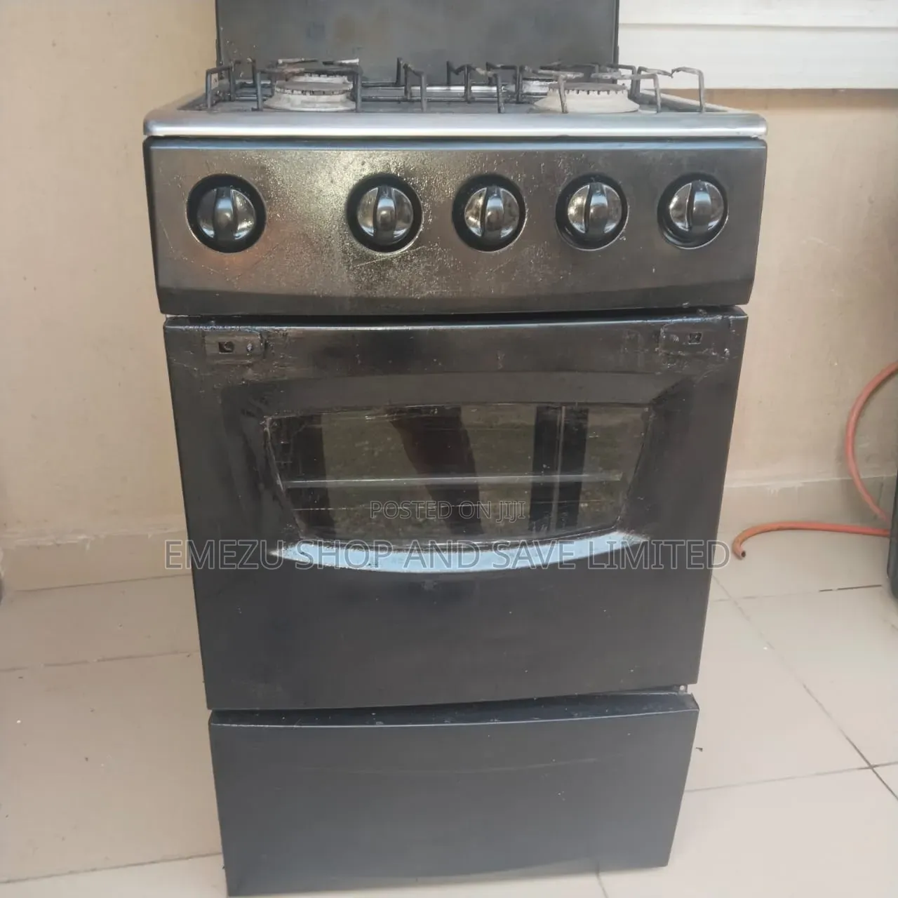 Gas Cooker With Oven