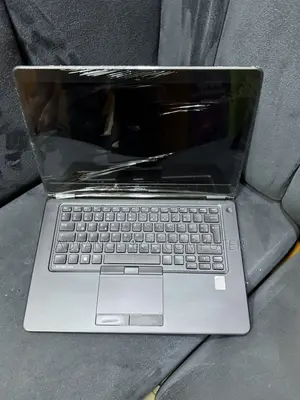 Laptop Dell Latitude E7450 8GB Intel Core i5 SSD 256GB