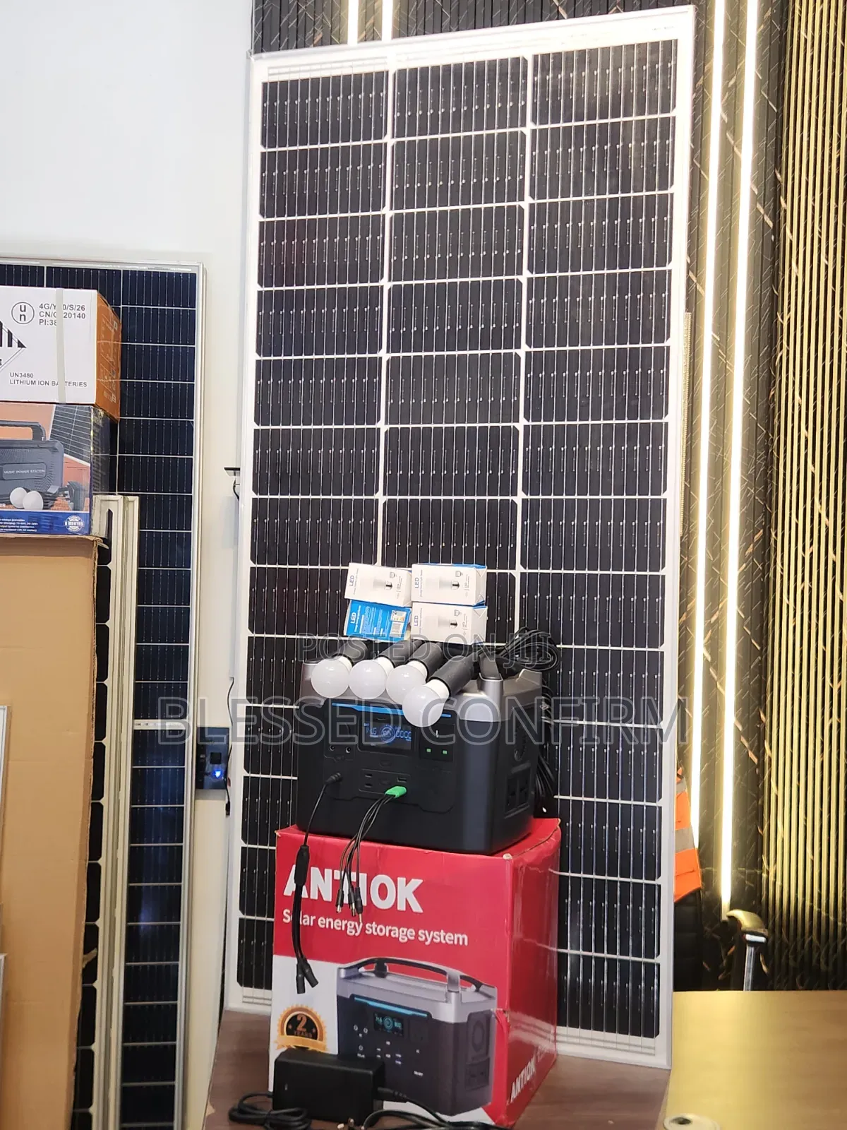 Antiok 1000W Solar Generator + 200W Panel