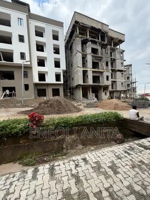 2bdrm Block of Flats in Guzape District for sale