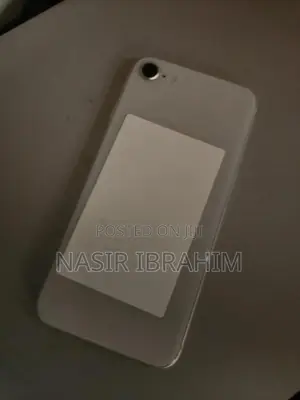 Apple iPhone 8 64 GB White