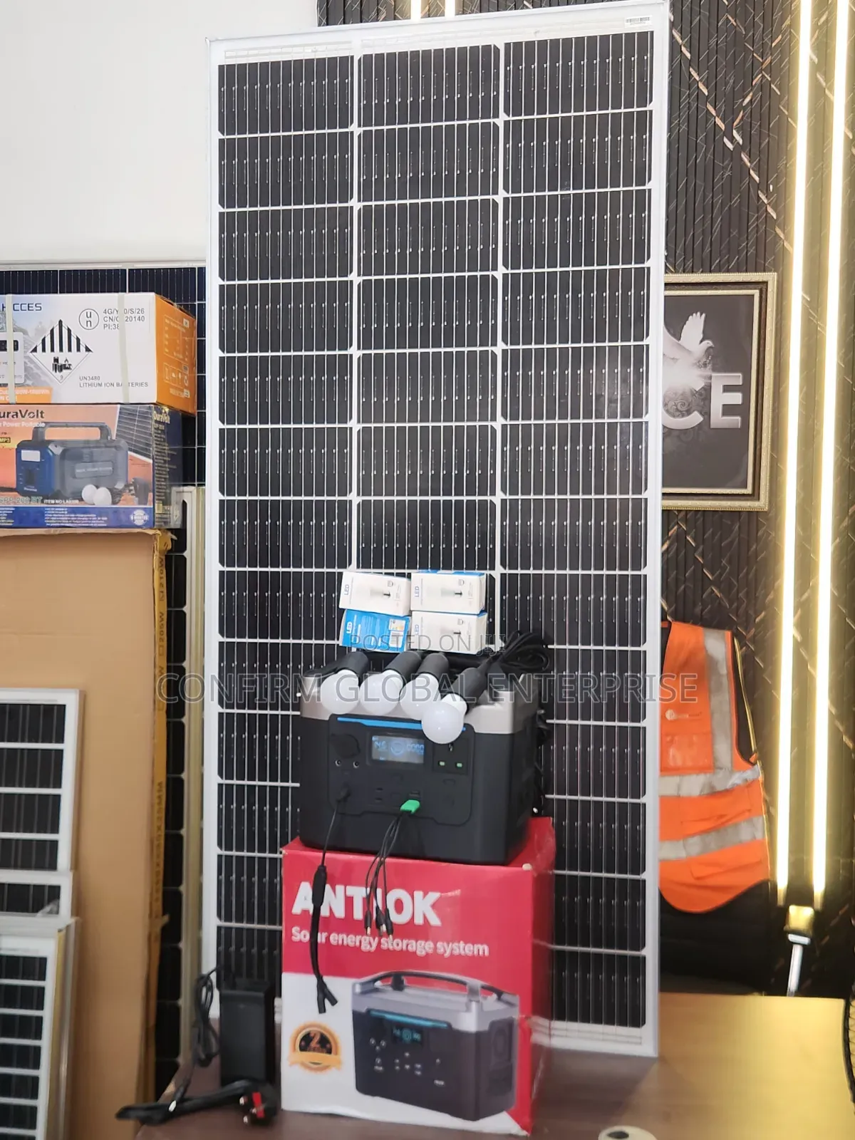 1000W Antiok Solar Generator With 4 Bulbs
