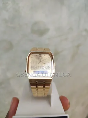 Vintage 1980s Seiko H601 5130 Ana Digi Gold Quartz Watch