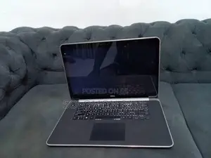 Laptop Dell Latitude 7420 8GB Intel Core Ultra 9 SSHD (Hybrid) 256GB