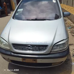 Opel Zafira 2002 Silver