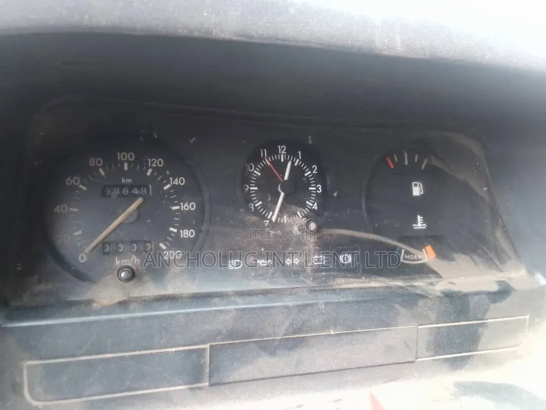 Ford Transit 2000 Blue