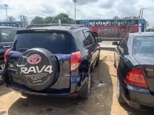 Toyota RAV4 2007 Blue
