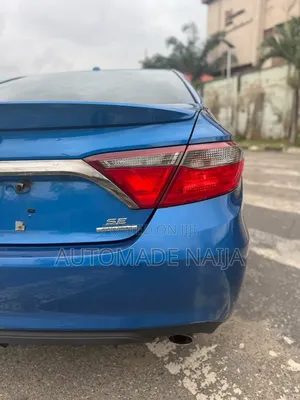 Toyota Camry SE w/Special Edition Pkg (2.5L 4cyl 6A) 2016 Blue
