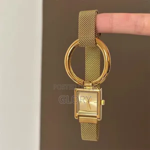 Ladies Fashionable Wristwatch
