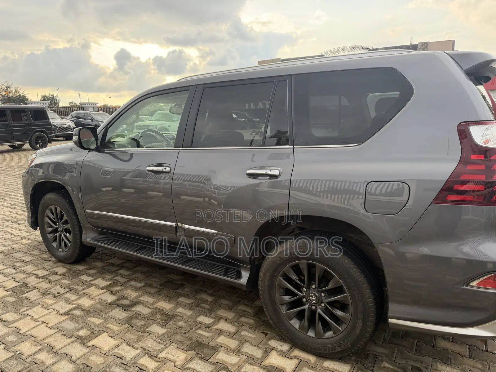 Lexus GX 2017 Gray