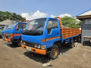 Toyota Dyna 150 Old Model RigidTruck