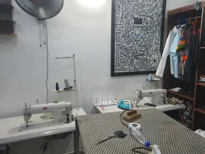 Emel Industrial Sewing Machine