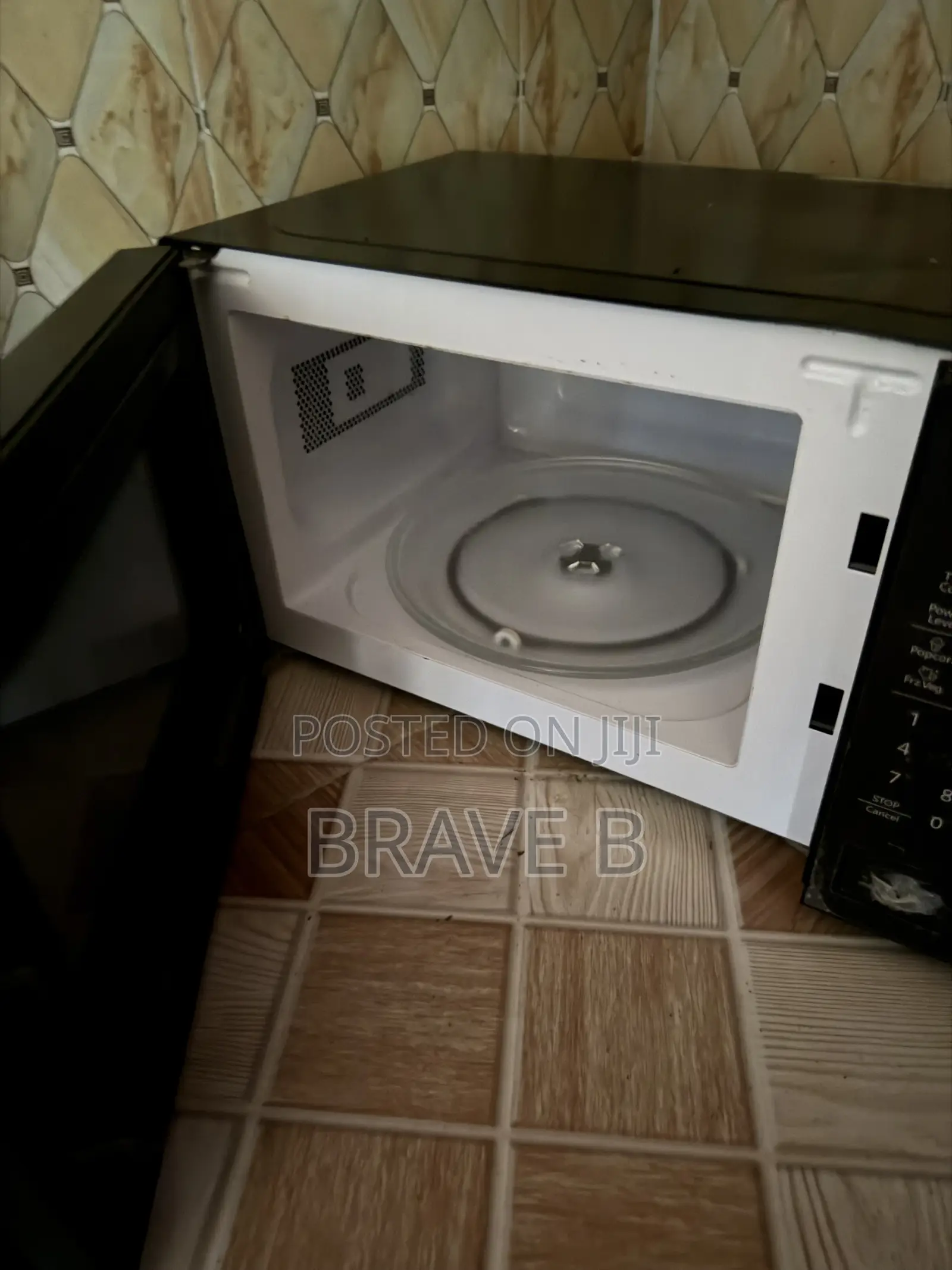 Hisense Microwave