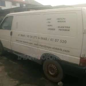 Volkswagen Transporter 1999 White