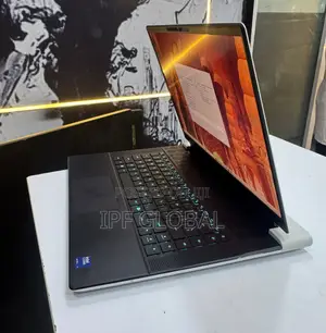 Laptop Alienware X16 R2 16GB Intel Core Ultra 7 SSD 1T