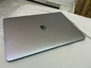 MacBook Pro Screen Replacements