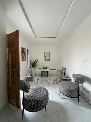 3bdrm Apartment in Lekki Scheme 2 for rent