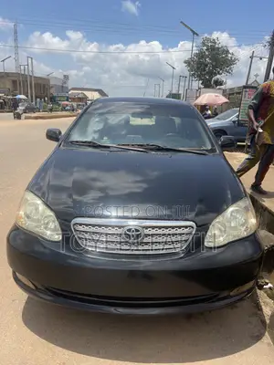 Toyota Corolla 2004 Black