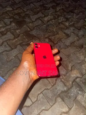 Apple iPhone 11 64 GB Red