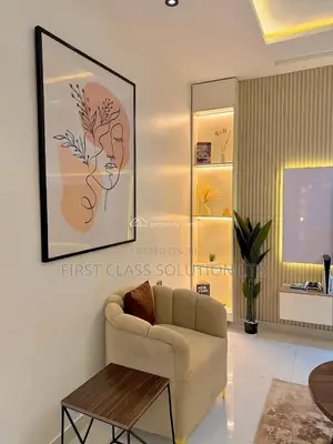 Oaksvale 4 Bedroom Apartment