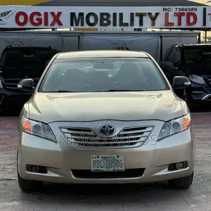 Toyota Camry LE 4dr Sedan (2.4L 4cyl 5A) 2007 Gold