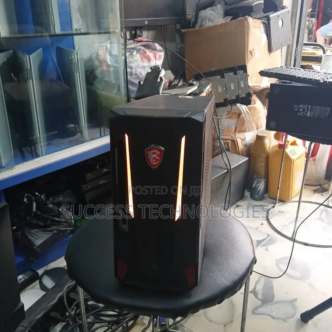 Desktop Computer MSI 16GB Intel Core i7 SSD 512GB