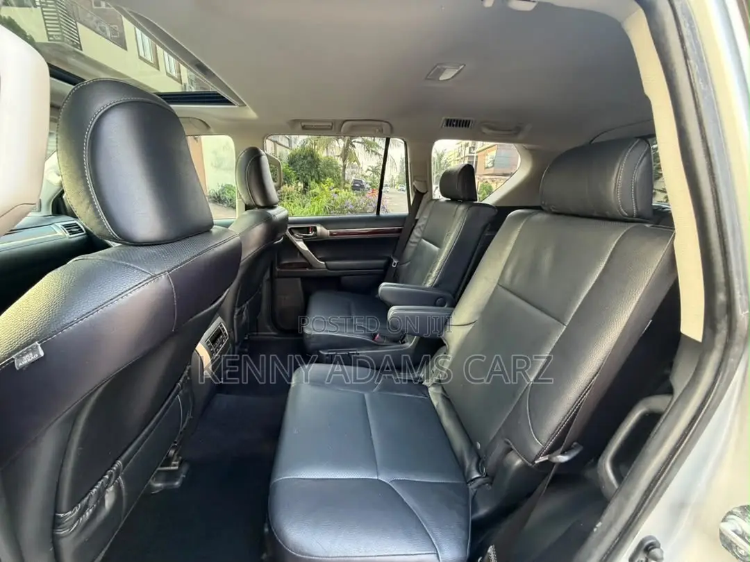 Lexus GX 2018 Silver