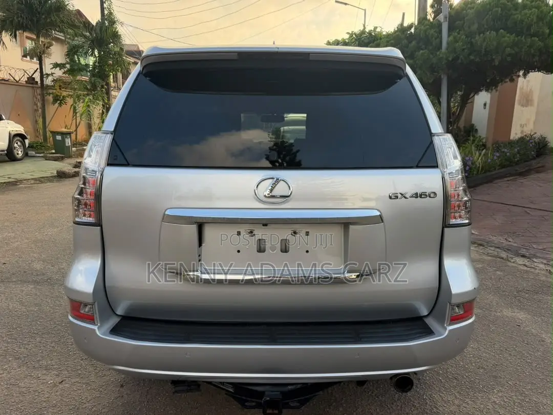 Lexus GX 2018 Silver