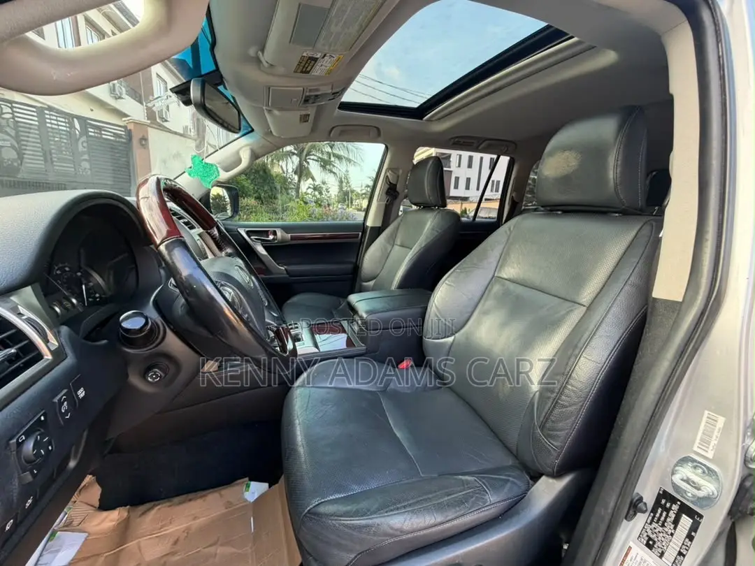 Lexus GX 2018 Silver