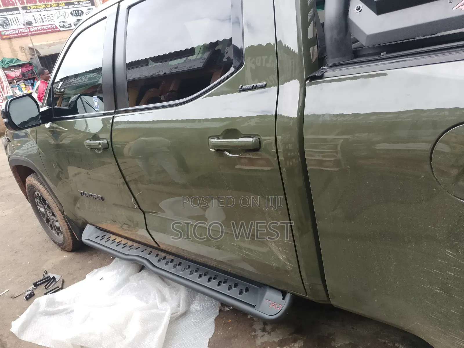 Tundra Side Running Board Step