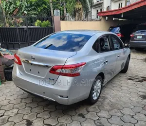 Nissan Sentra SL 2013 Silver