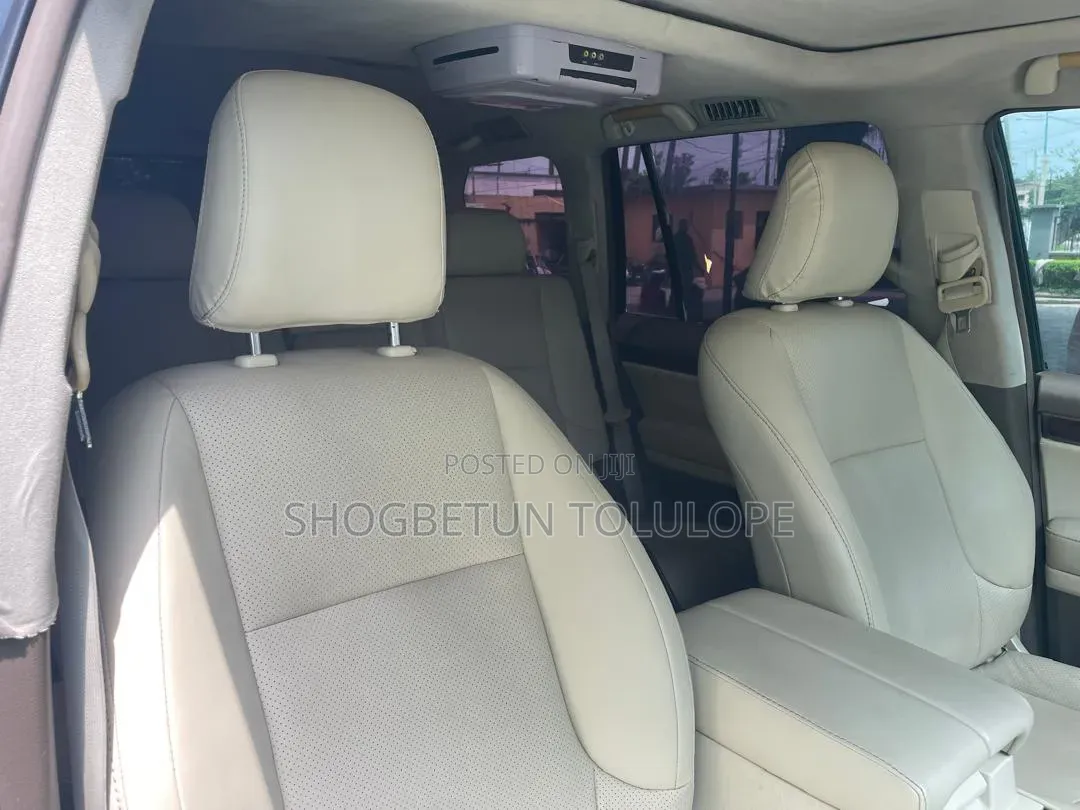 Lexus GX 460 Premium 2012 Black