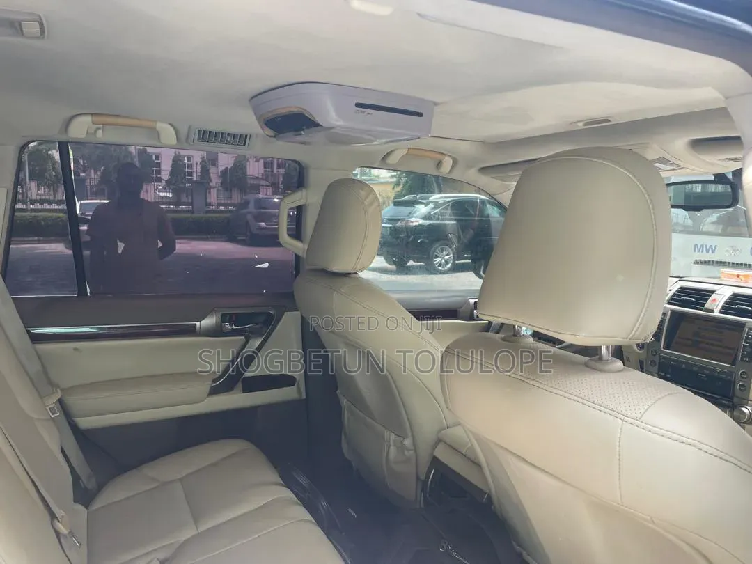 Lexus GX 460 Premium 2012 Black