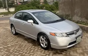 Honda Civic 2007 Silver