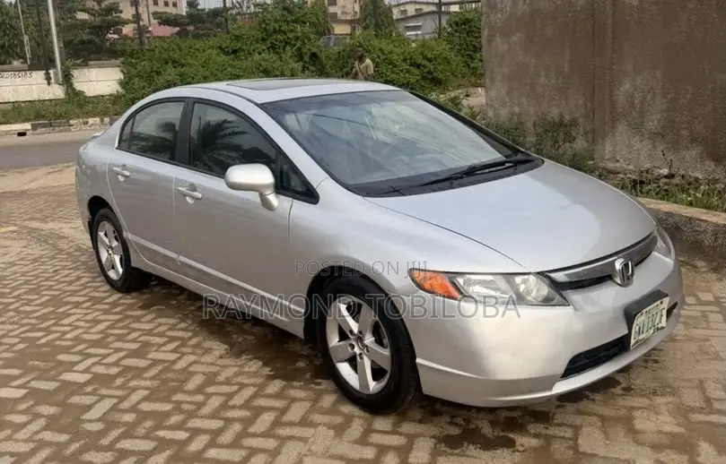 Honda Civic 2007 Silver