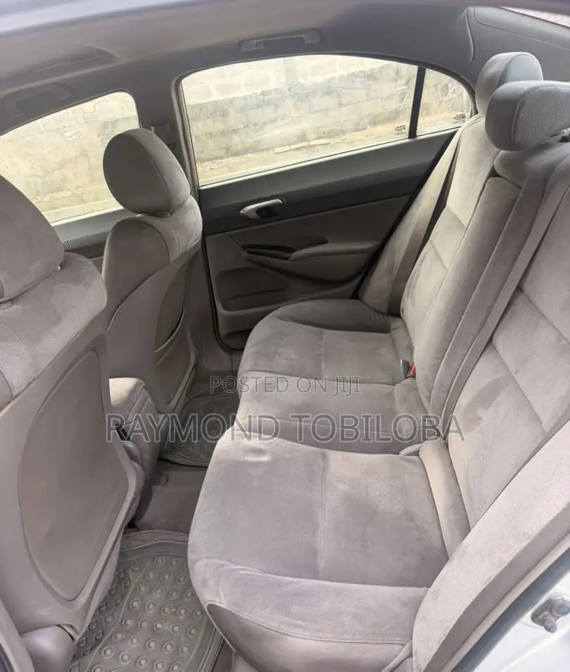 Honda Civic 2007 Silver