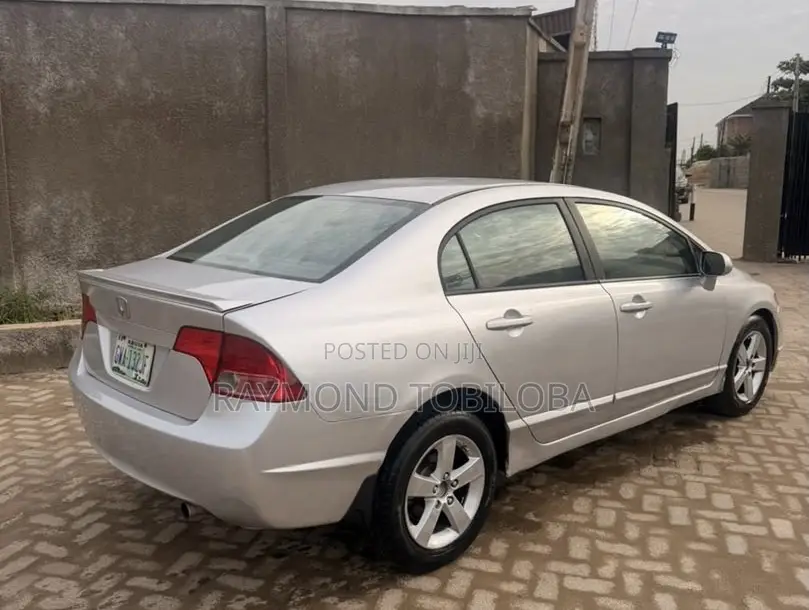 Honda Civic 2007 Silver