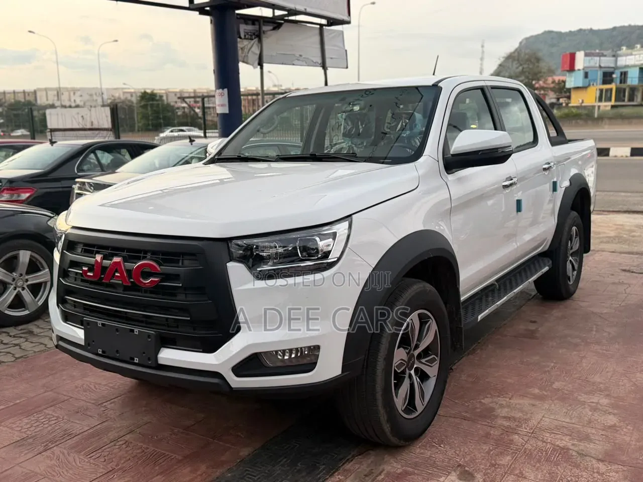 New JAC T8 2026 White