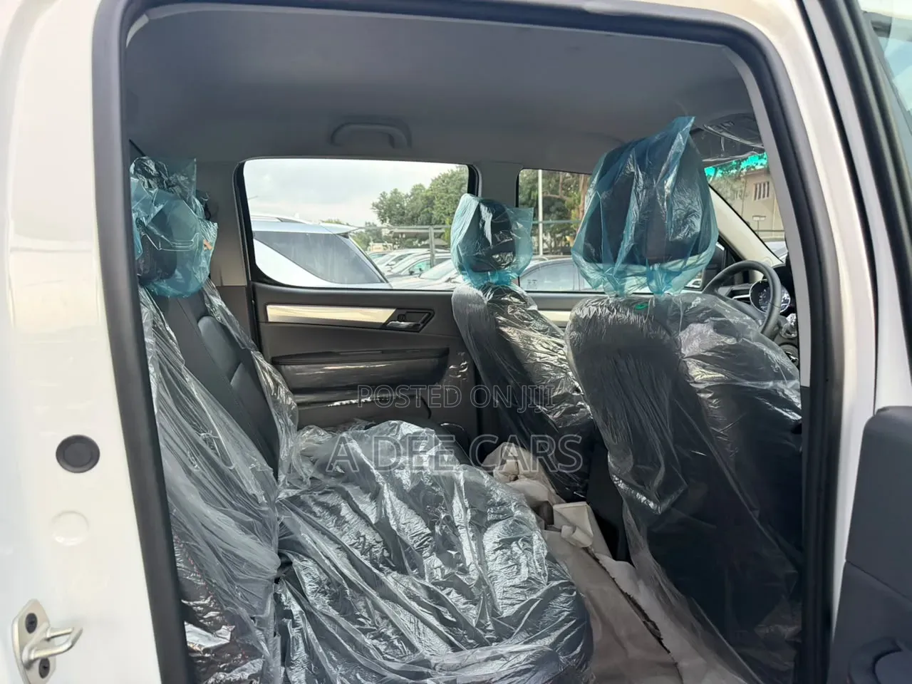 New JAC T8 2026 White