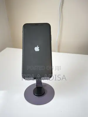 Apple iPhone 11 64 GB Black