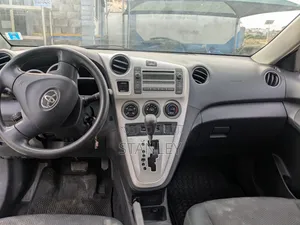 Toyota Matrix 2010 Silver