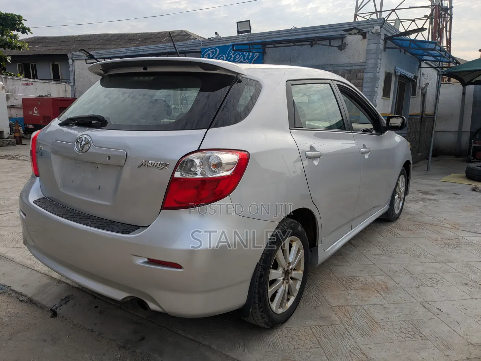 Toyota Matrix 2010 Silver