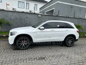 Mercedes-Benz GLC-Class 2017 White