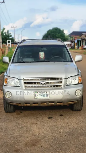 Toyota Highlander 2003 Silver