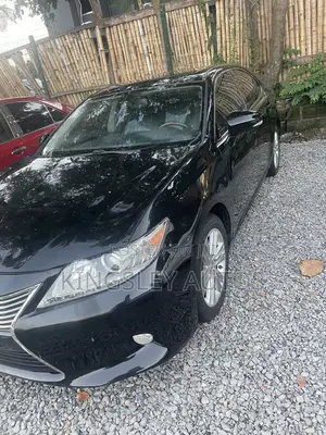 Lexus ES 2013 Black