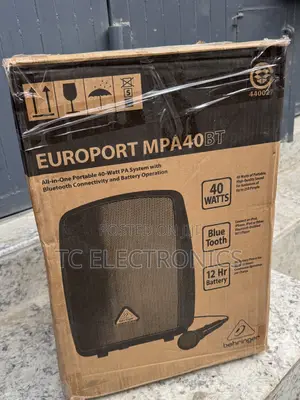 Behringer Europort MPA40BT Portable PA Speaker System.
