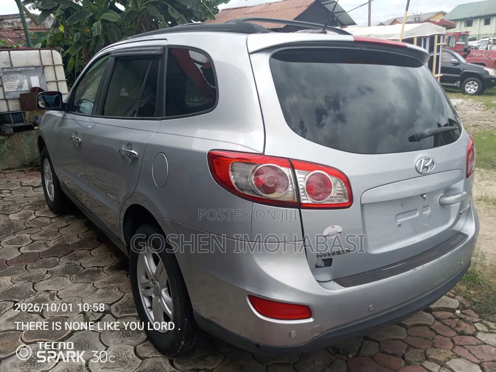 Hyundai Santa Fe 2010 Silver