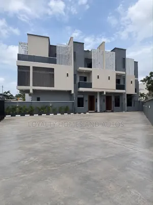 4bdrm Duplex in Adeniran Ogunsanya for sale