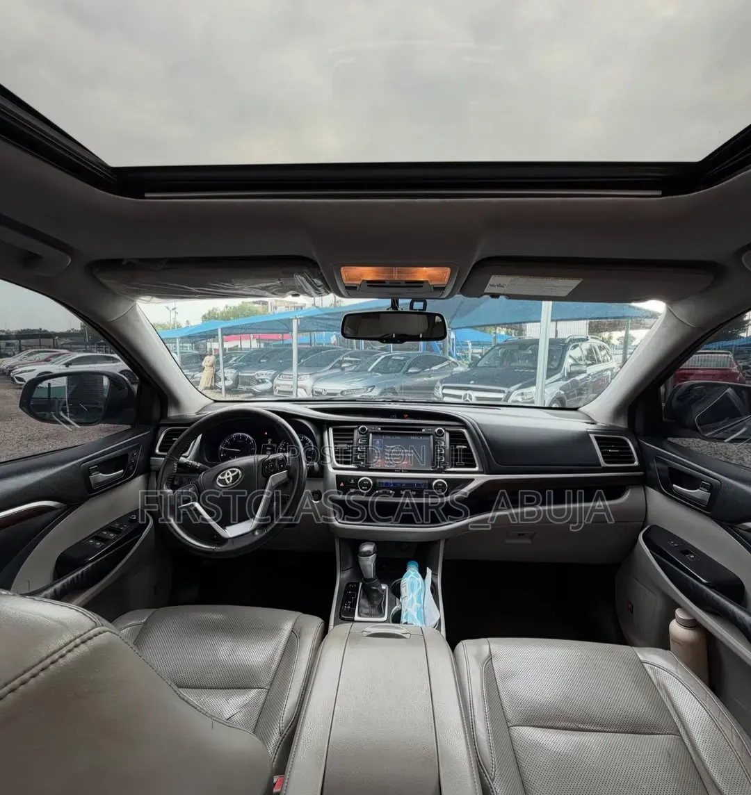 Toyota Highlander 2017