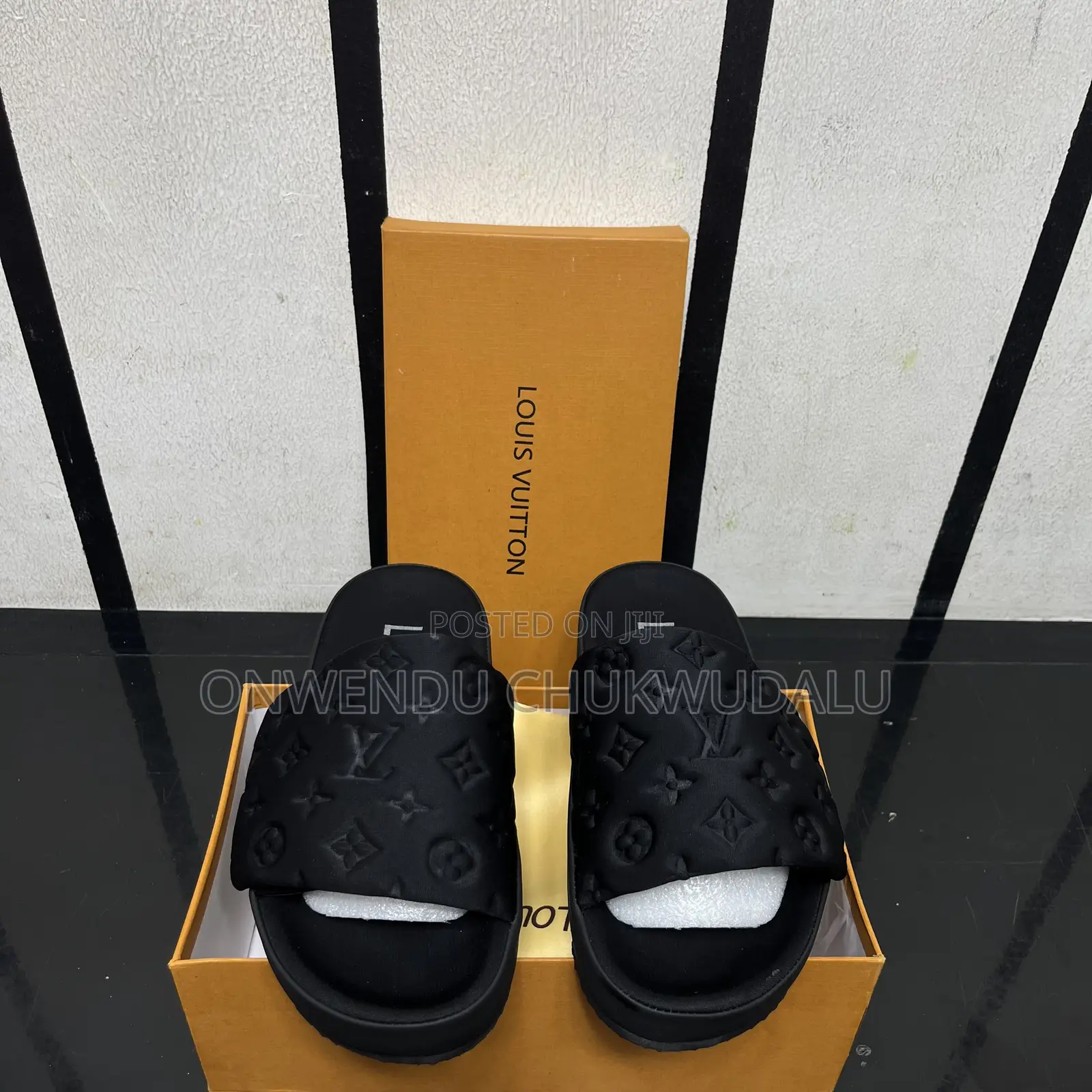 Lv Season 7 Slide